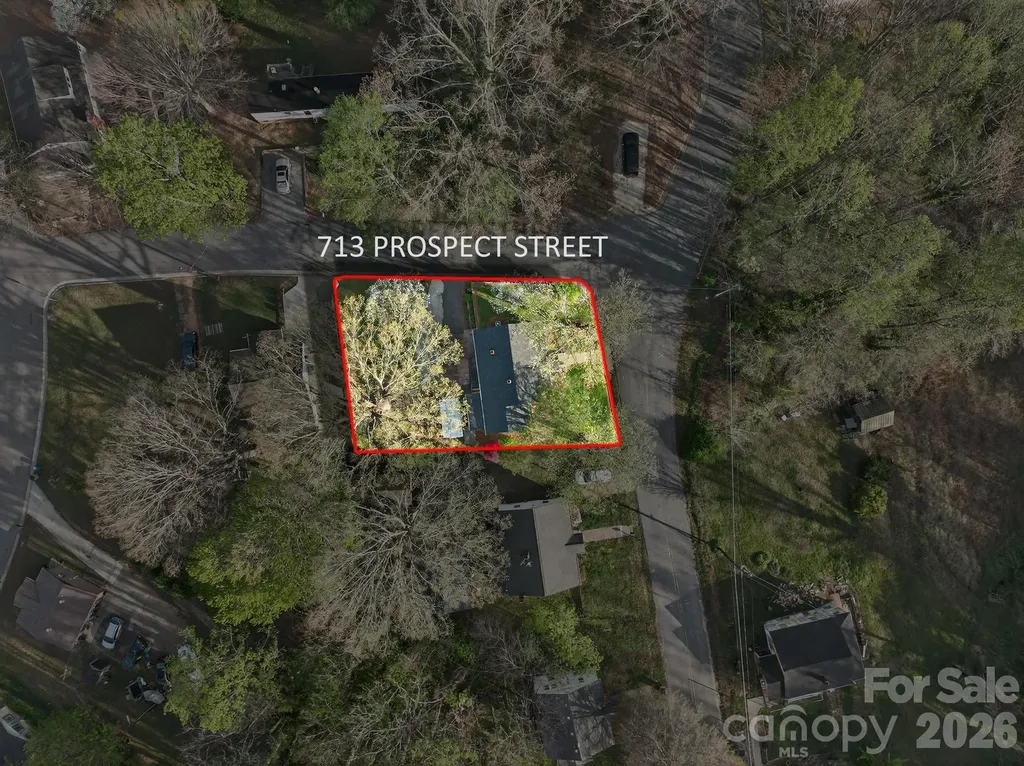 713 Prospect Street NW Lenoir NC 28645