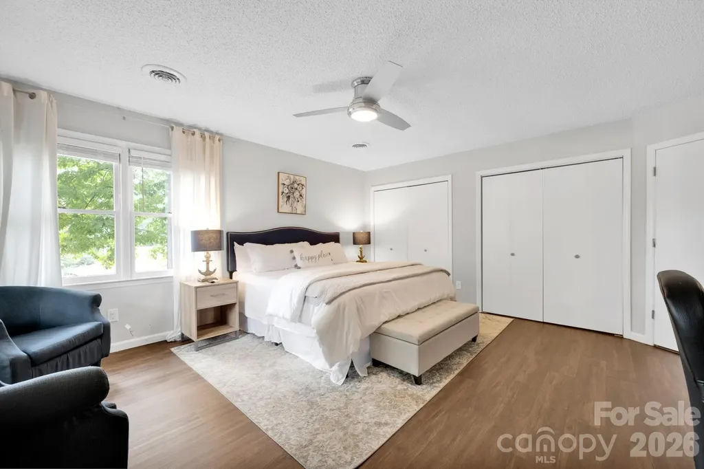 470 Lakeview Shores Loop Mooresville NC 28117