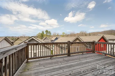 79 Wheeler Road Weaverville NC 28787