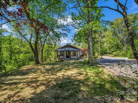 18 Worley Place Asheville NC 28806