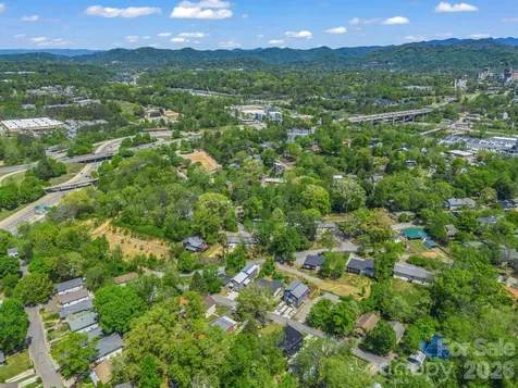 18 Worley Place Asheville NC 28806