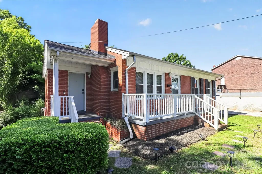 315 E 4th Avenue Gastonia NC 28054