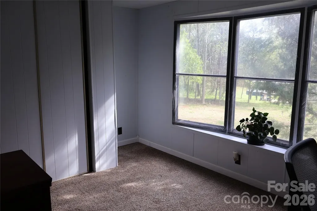 126 Cedarvale Drive Harmony NC 28634