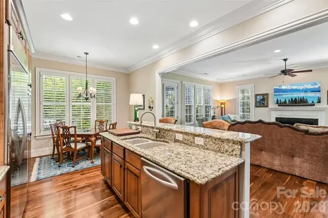 5208 Shepley Court Charlotte NC 28226