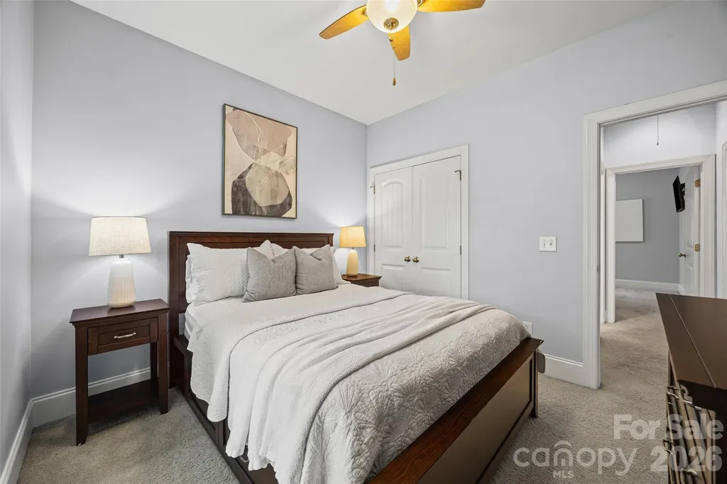 1109 Moray Court Charlotte NC 28211