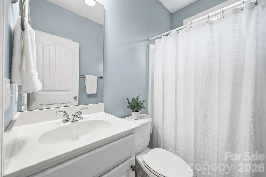1109 Moray Court Charlotte NC 28211
