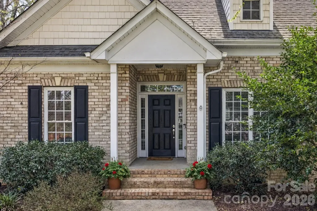 1109 Moray Court Charlotte NC 28211