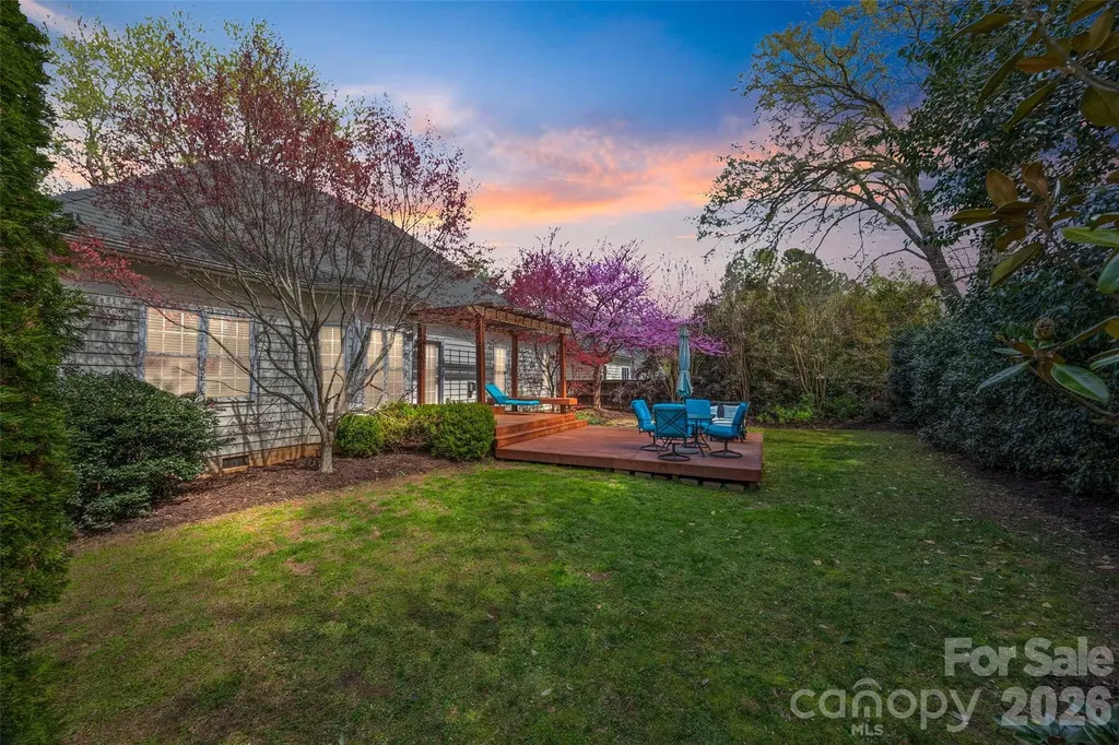 1109 Moray Court Charlotte NC 28211