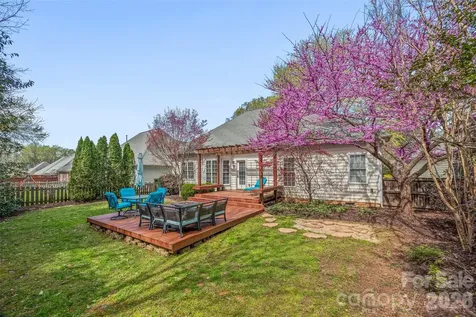 1109 Moray Court Charlotte NC 28211
