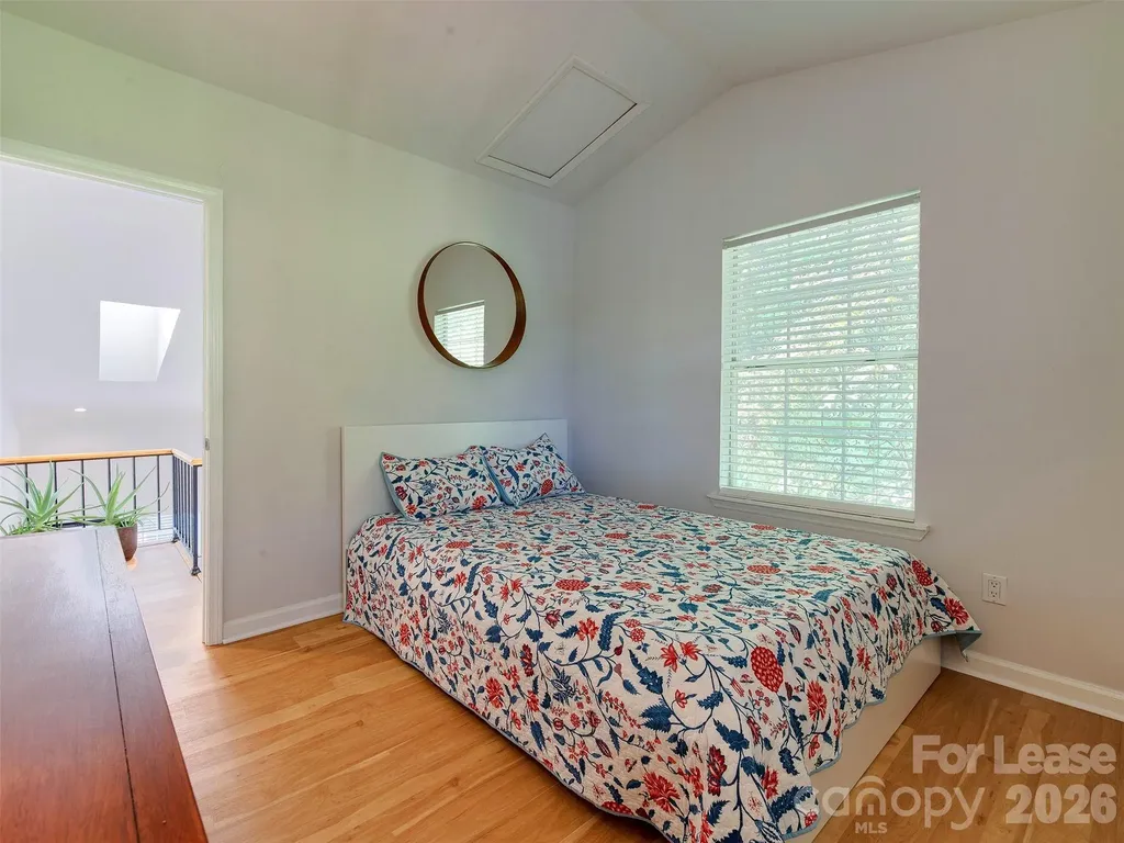 9006 Saint Thomas Lane Charlotte NC 28277