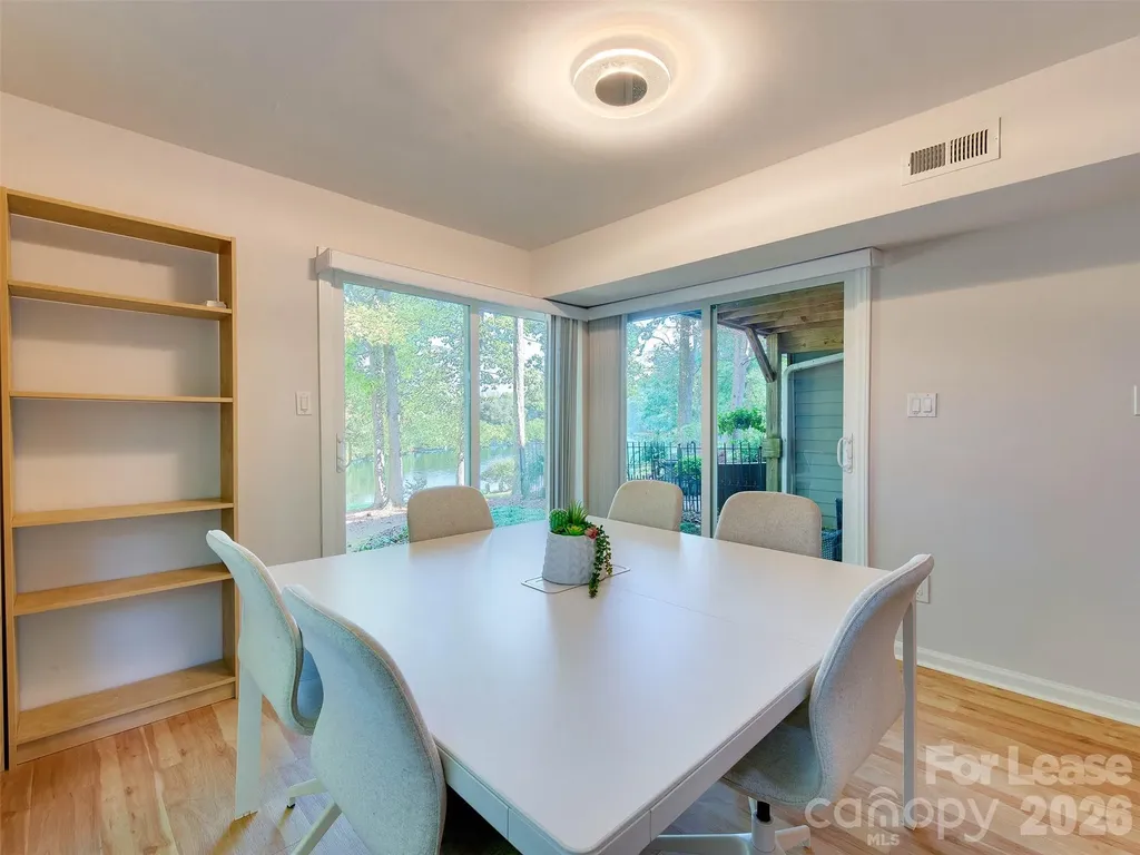 9006 Saint Thomas Lane Charlotte NC 28277