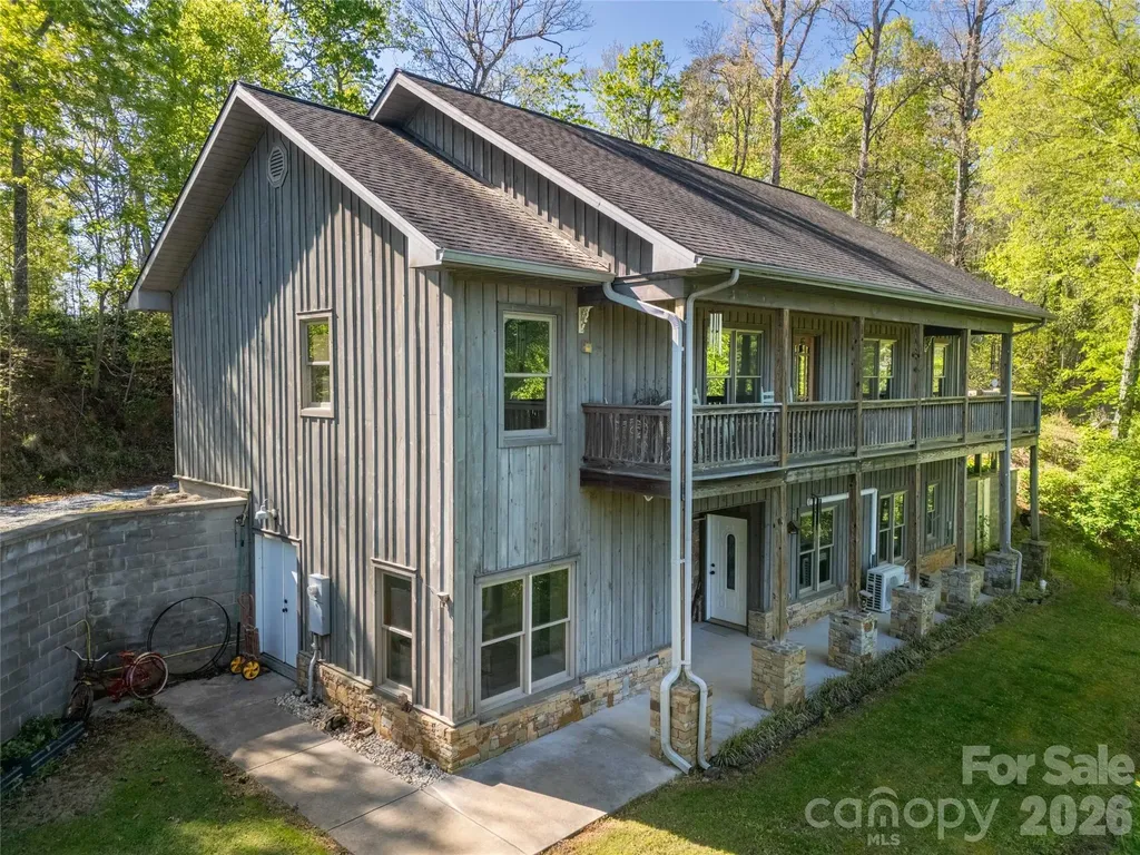 219 Sandalwood Drive Whittier NC 28789