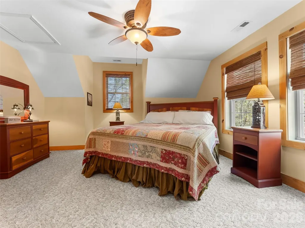 462 Deep Woods Lane Saluda NC 28773