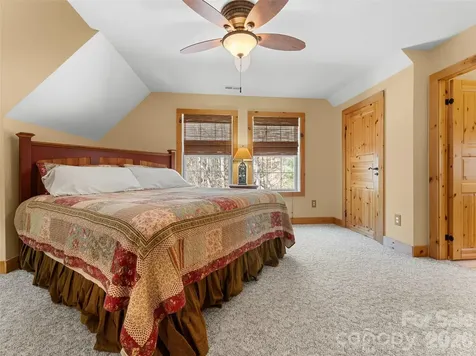 462 Deep Woods Lane Saluda NC 28773