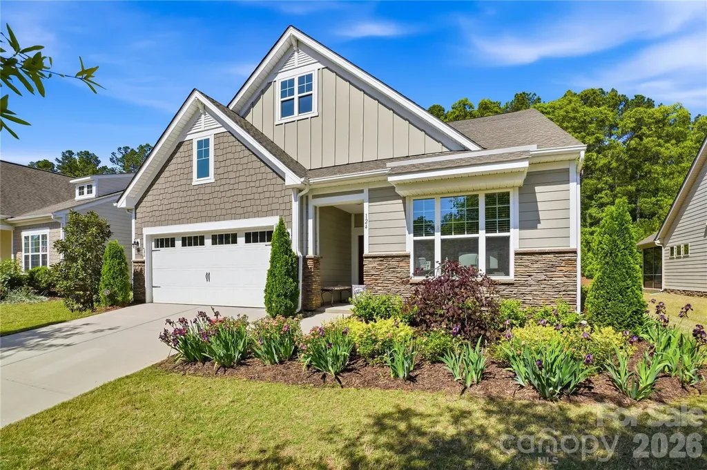 124 Van Gogh Trail Mount Holly NC 28120