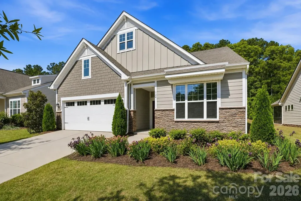 124 Van Gogh Trail Mount Holly NC 28120
