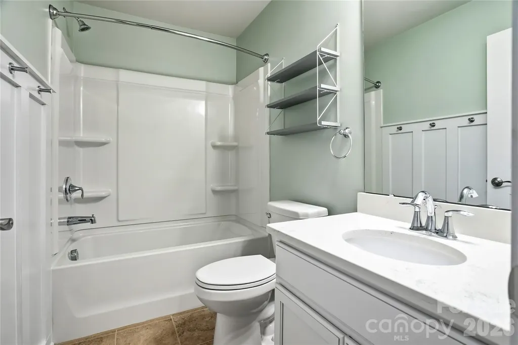 124 Van Gogh Trail Mount Holly NC 28120