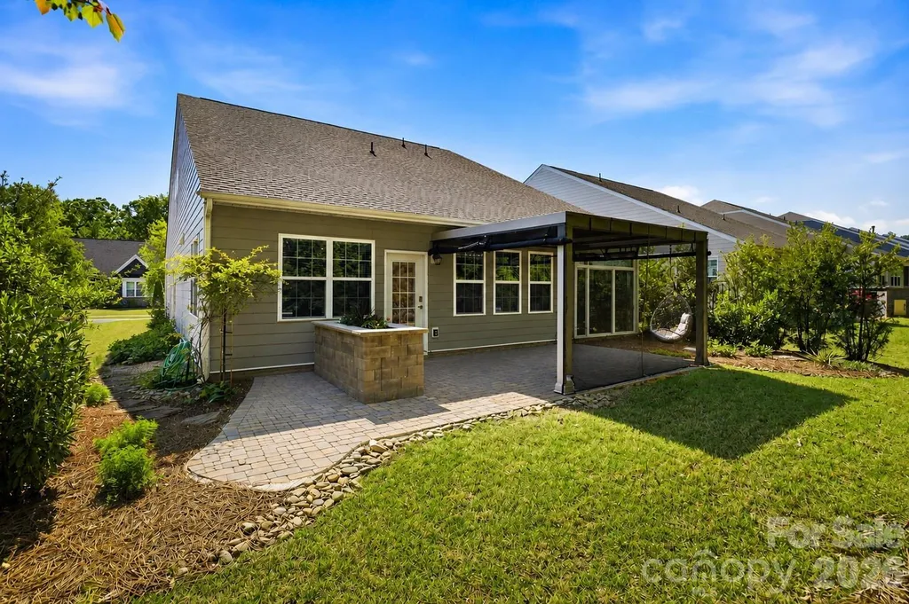 124 Van Gogh Trail Mount Holly NC 28120
