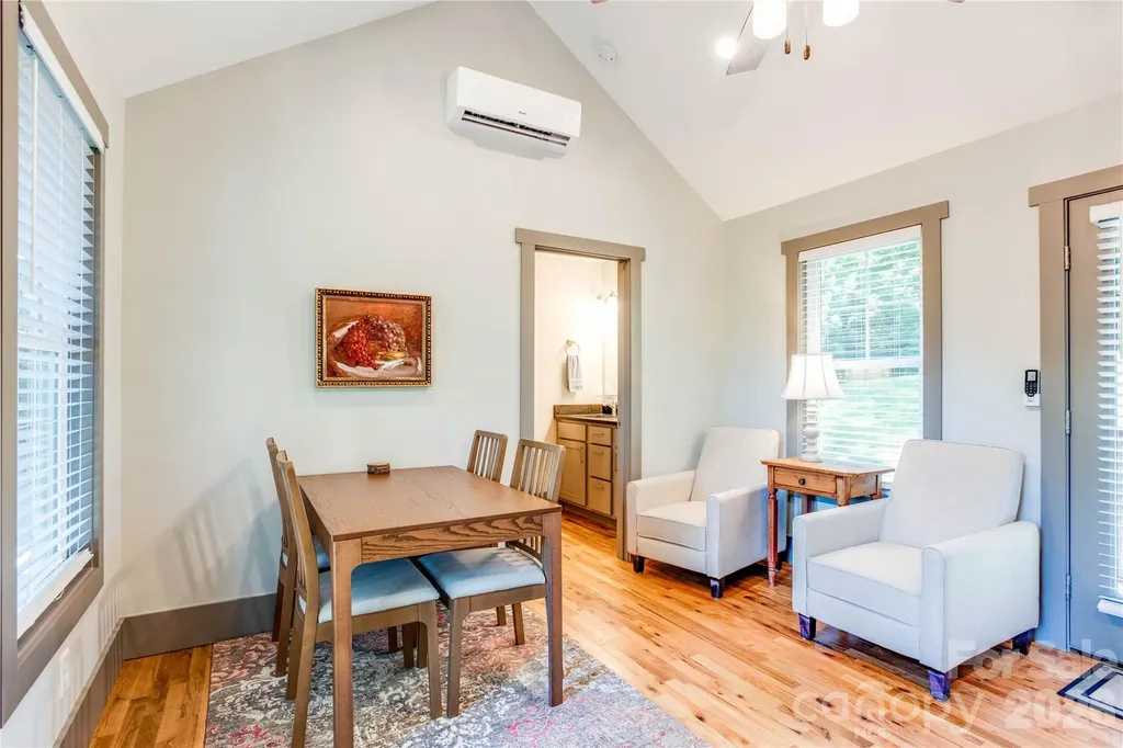 156 Ellerslie Acre Hendersonville NC 28739
