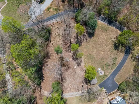 156 Ellerslie Acre Hendersonville NC 28739