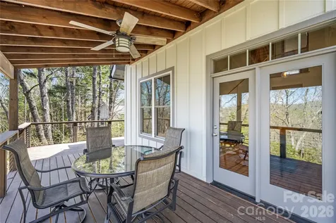 156 Ellerslie Acre Hendersonville NC 28739