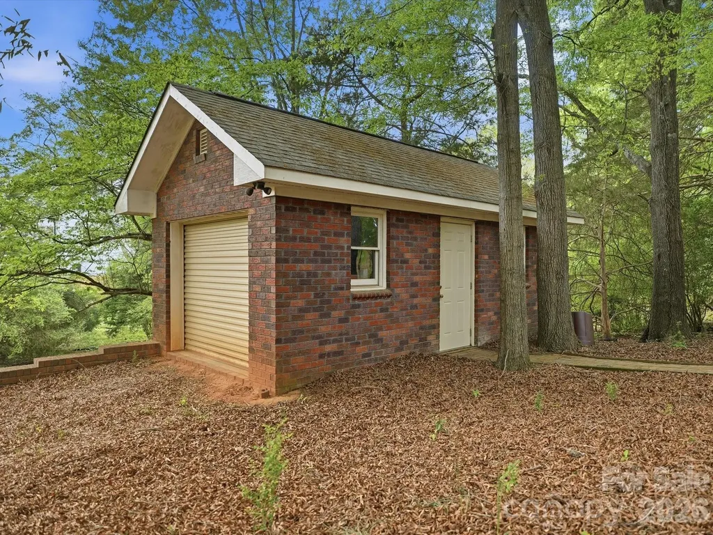 1215 Rosa Drive Monroe NC 28112