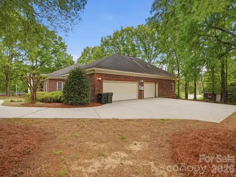 1215 Rosa Drive Monroe NC 28112