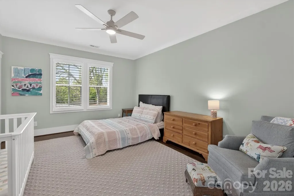328 Melbourne Court Charlotte NC 28209