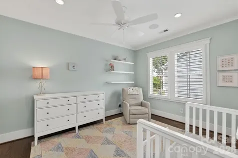 328 Melbourne Court Charlotte NC 28209