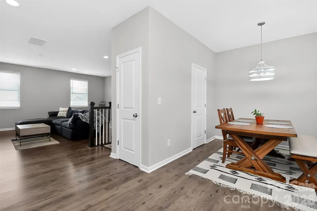 13357 Porter Creek Road Charlotte NC 28262