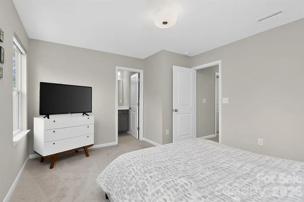 13357 Porter Creek Road Charlotte NC 28262