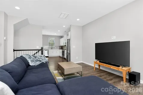 13357 Porter Creek Road Charlotte NC 28262