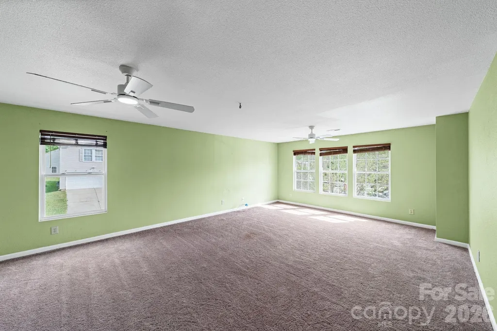 2902 Royal Fern Lane Charlotte NC 28215