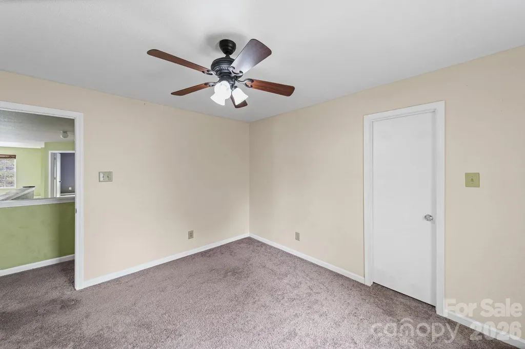 2902 Royal Fern Lane Charlotte NC 28215