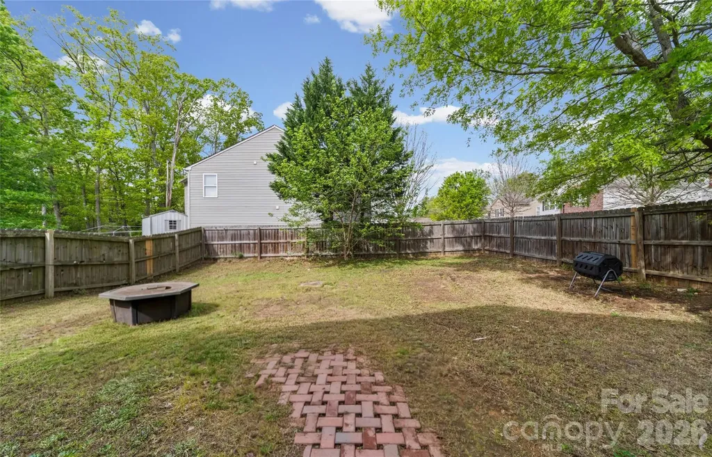 2902 Royal Fern Lane Charlotte NC 28215