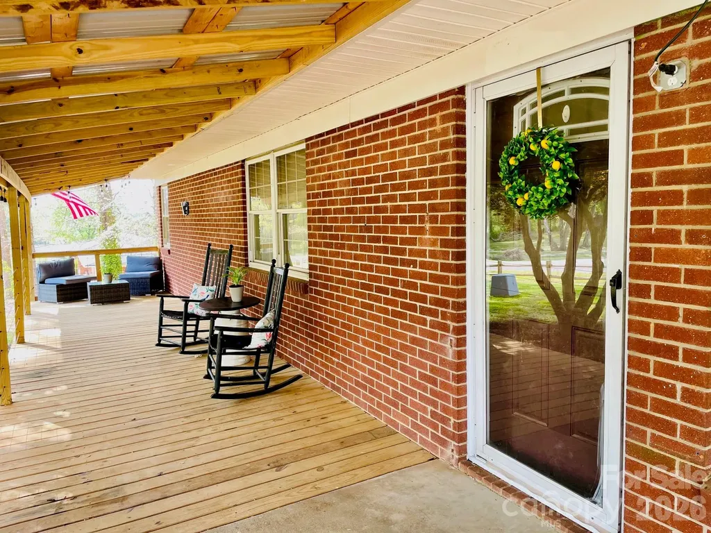 511 Sunbeam Farm Road Cherryville NC 28021