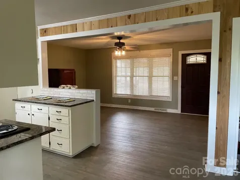 511 Sunbeam Farm Road Cherryville NC 28021