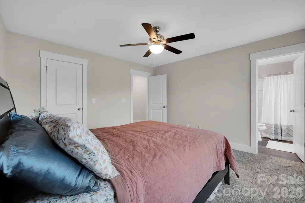 2877 Vale Avenue Kannapolis NC 28081