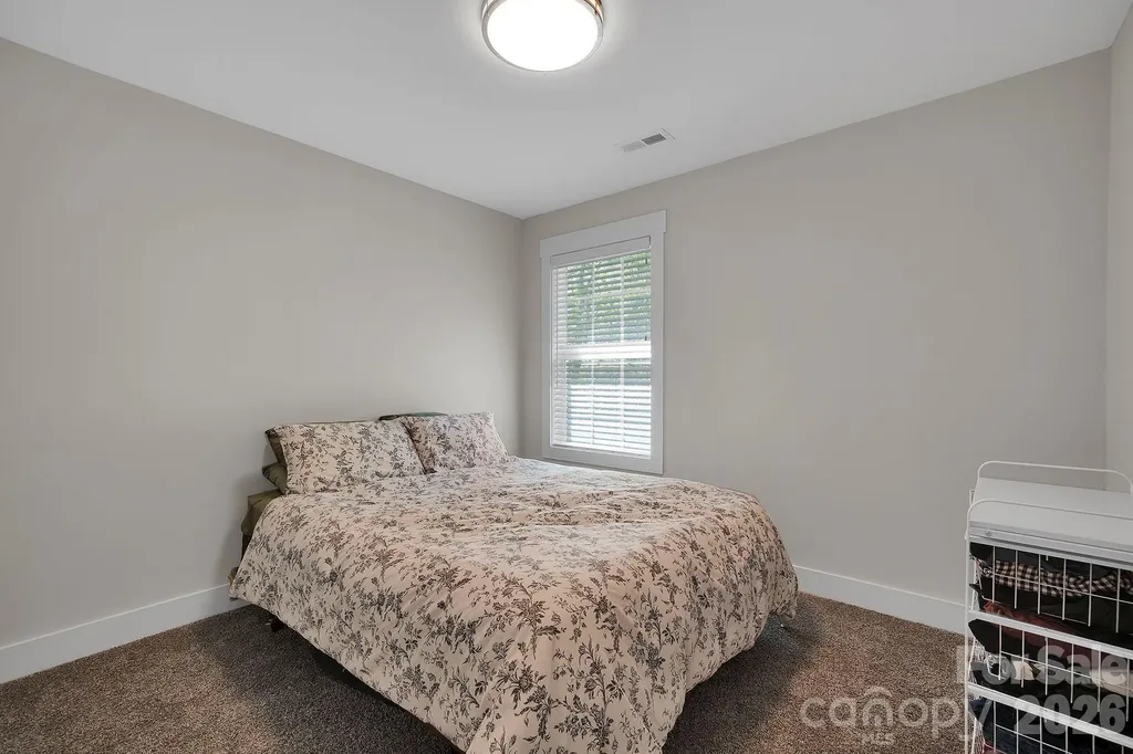 2877 Vale Avenue Kannapolis NC 28081