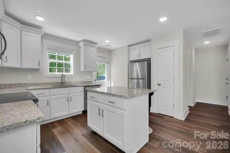 2877 Vale Avenue Kannapolis NC 28081