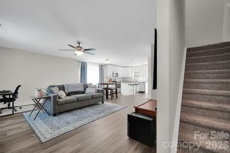 2877 Vale Avenue Kannapolis NC 28081