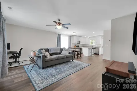 2877 Vale Avenue Kannapolis NC 28081