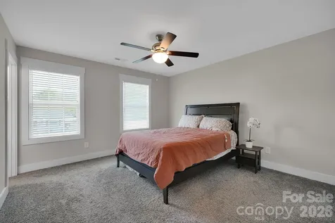 2877 Vale Avenue Kannapolis NC 28081