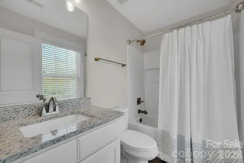 2877 Vale Avenue Kannapolis NC 28081