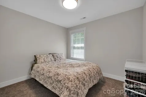 2877 Vale Avenue Kannapolis NC 28081