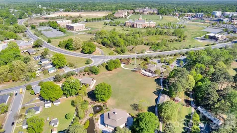 2877 Vale Avenue Kannapolis NC 28081