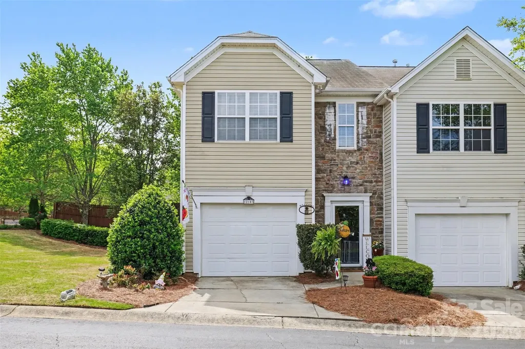 2103 Midnight Blue Lane Fort Mill SC 29708