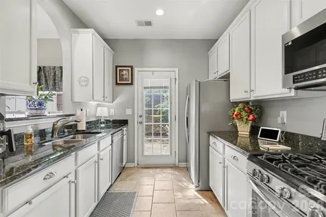 2103 Midnight Blue Lane Fort Mill SC 29708