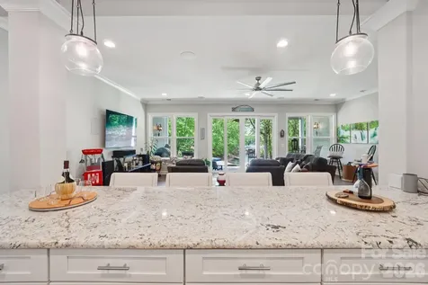 17914 Culross Lane Charlotte NC 28278