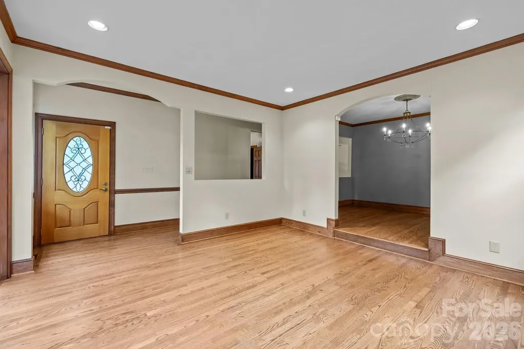 230 N Brackenbury Lane Charlotte NC 28270
